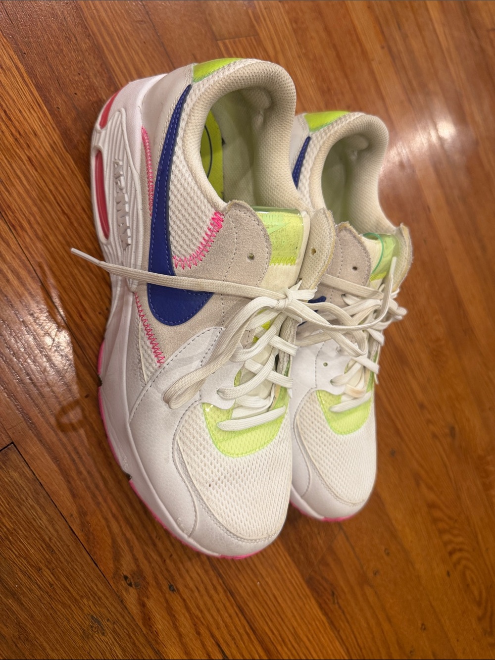 size 11 Nike Women’s White Neon Lime Pink Blue Accent Sneakers use good con